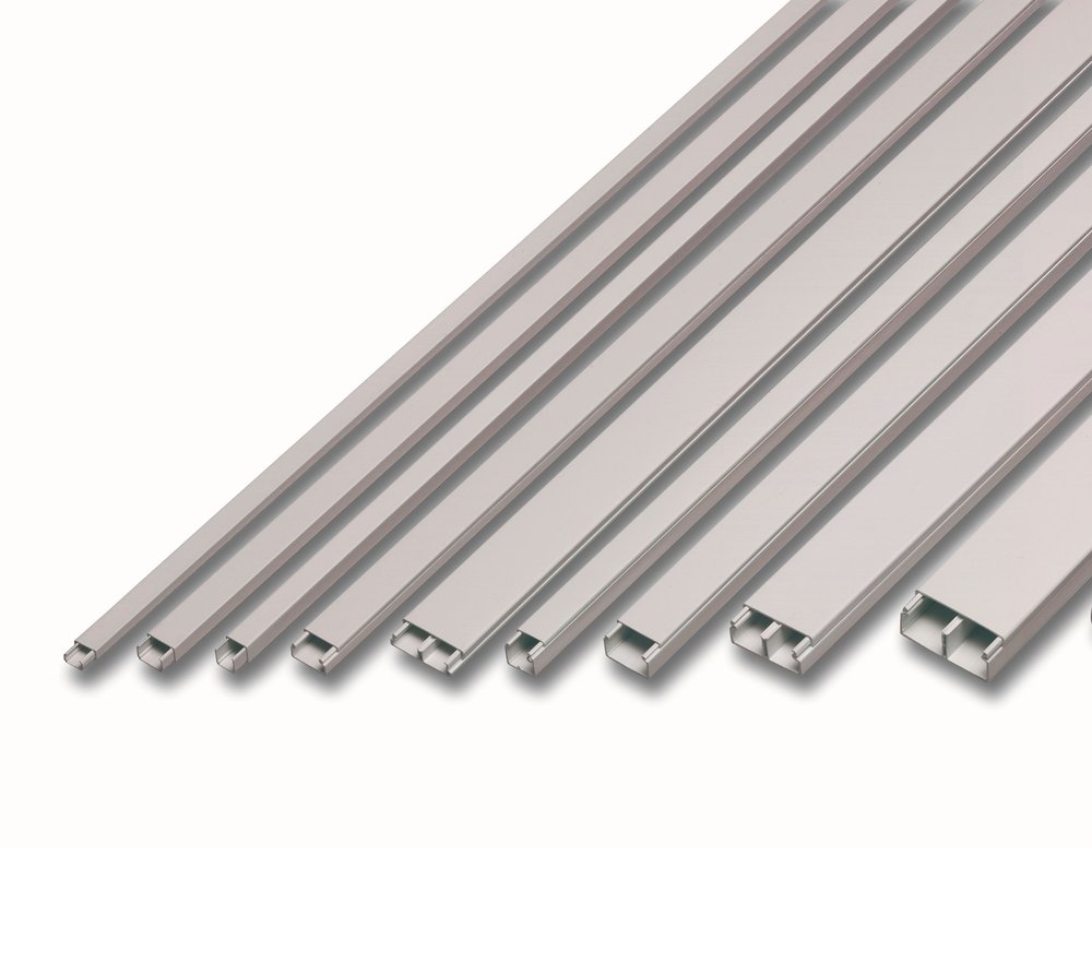 F3764100075 PVS MINICANALA CON COPERCHIO STANDARD 10X20 - BARRA DA 2MT Art. RS71529 Rosi