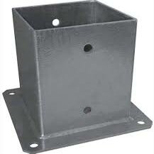 F3018PPJBT100G PORTAPILASTRO sezione quadra 101x101x150 per palo legno art. PPJBT100G Friulsider
